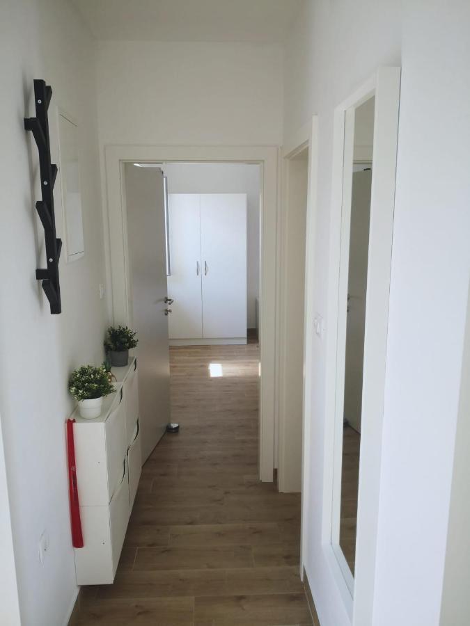 Matek Family & Studio Apartment Rovanjska Exteriér fotografie