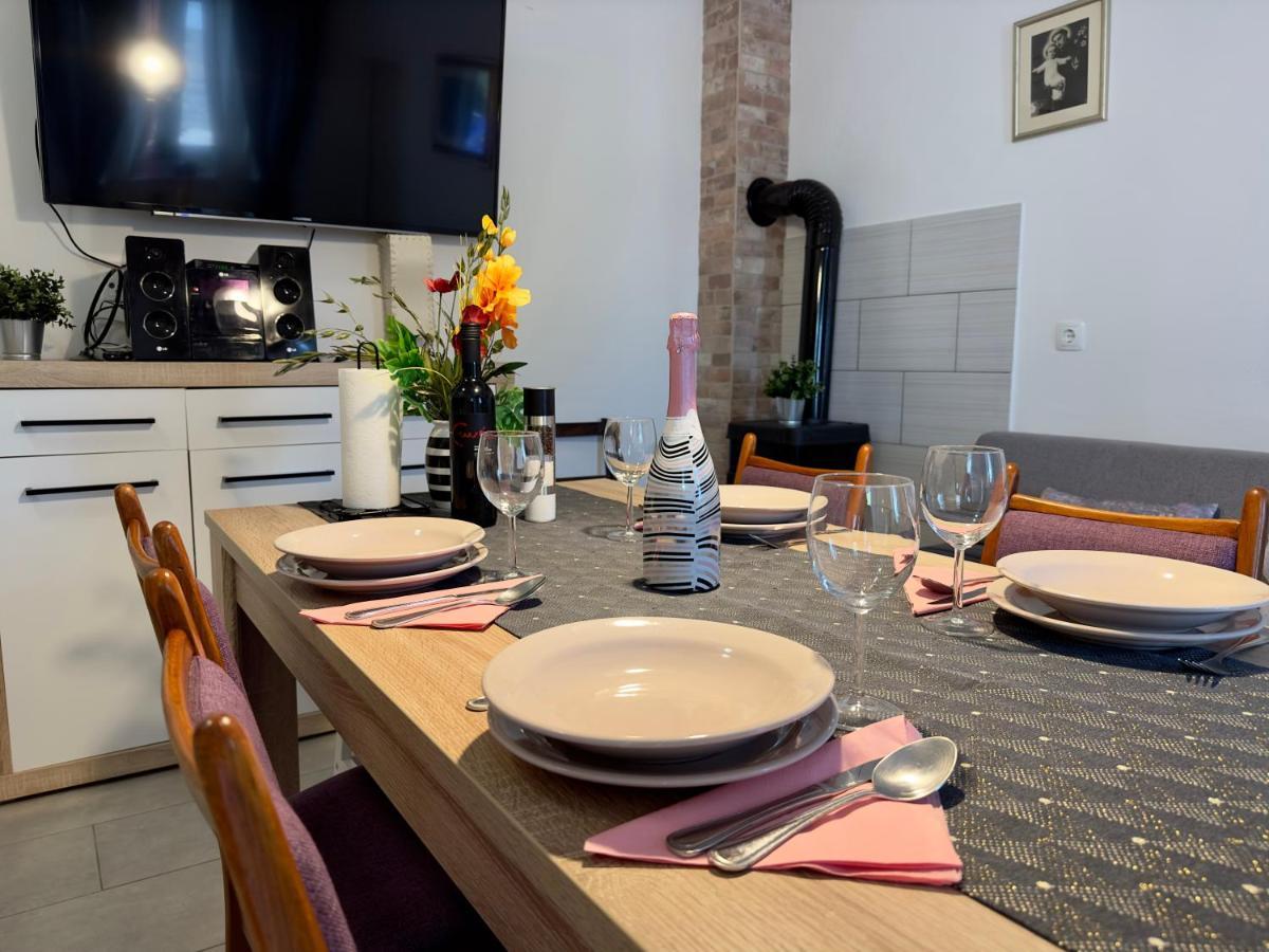 Matek Family & Studio Apartment Rovanjska Exteriér fotografie